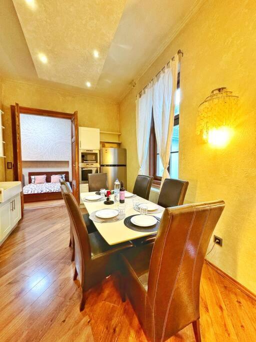 Ultra Central Apartment / 10 Ppl Budapeste Exterior foto